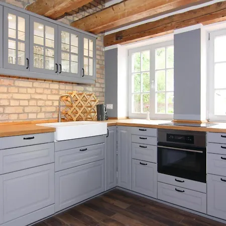 Semesterbostad Birgit, *