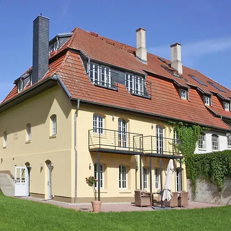 Birgit, Semesterbostad *